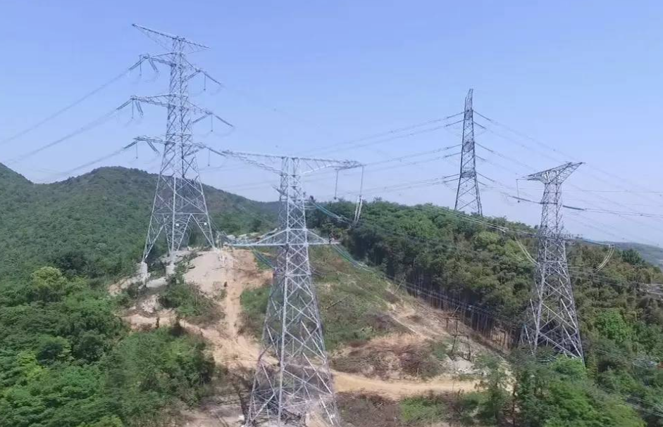 超高壓輸電線路、電力傳輸線路為什么需要在鐵塔周邊安裝防火監(jiān)測(cè)系統(tǒng)？